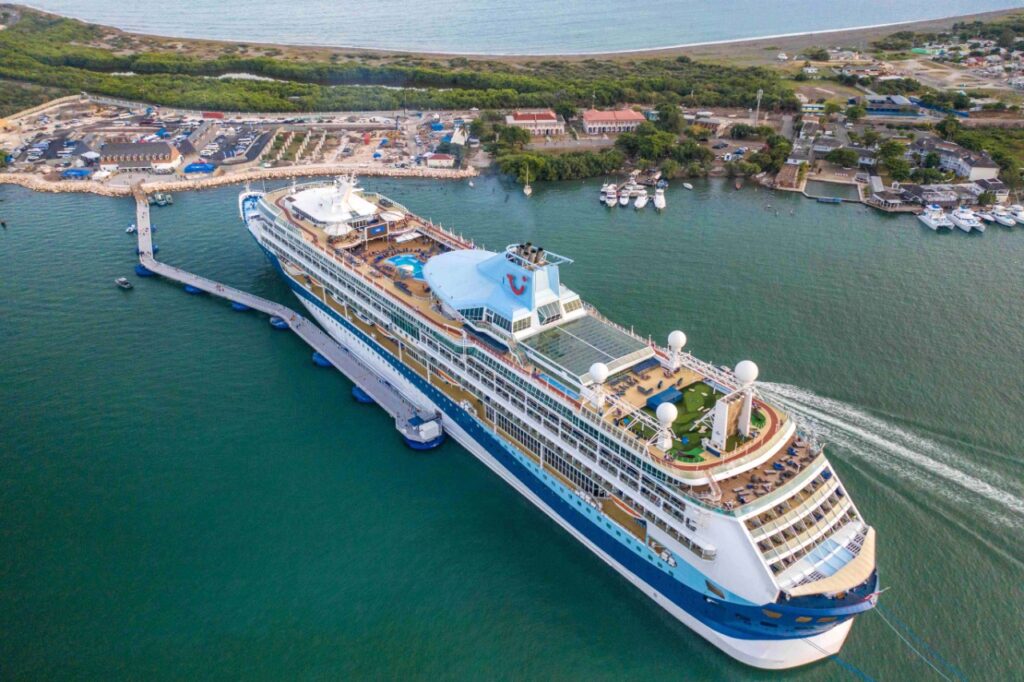 cruise jobs in Jamaica